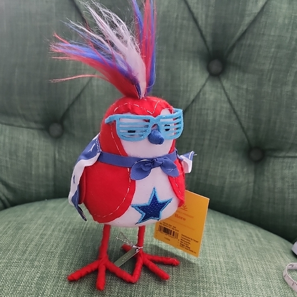 Sun Squad Hero The Bird Featherly Friends 2025 Edition - Picture 1 of 7